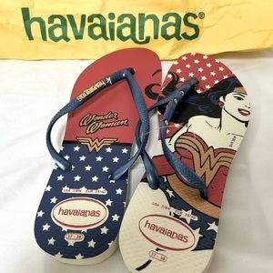 Havaianas Wonder Woman flip flops women’s sz 7/8 EU 37/38. New